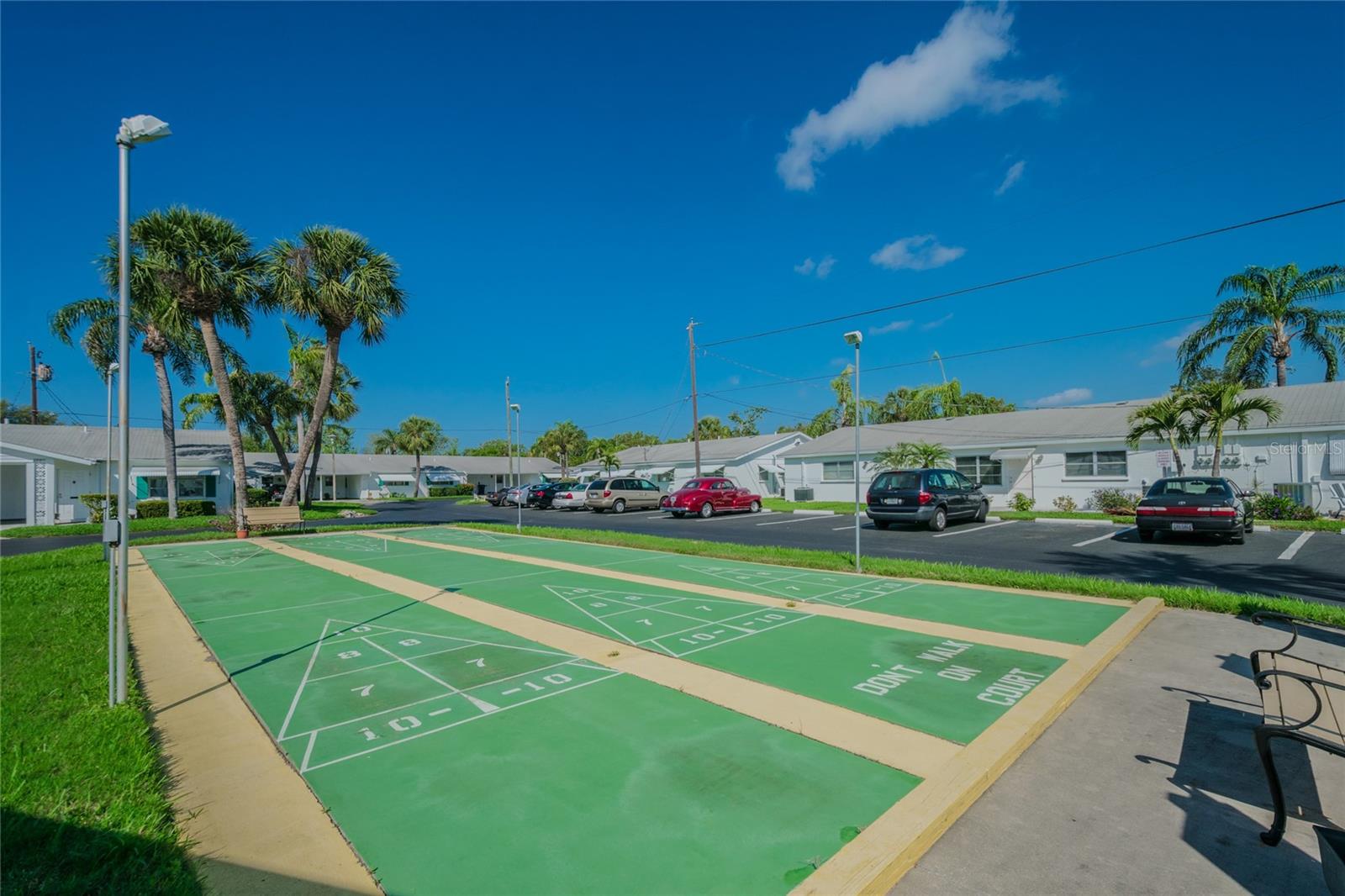 Image 29 of 30 For 5981 Hibiscus Drive