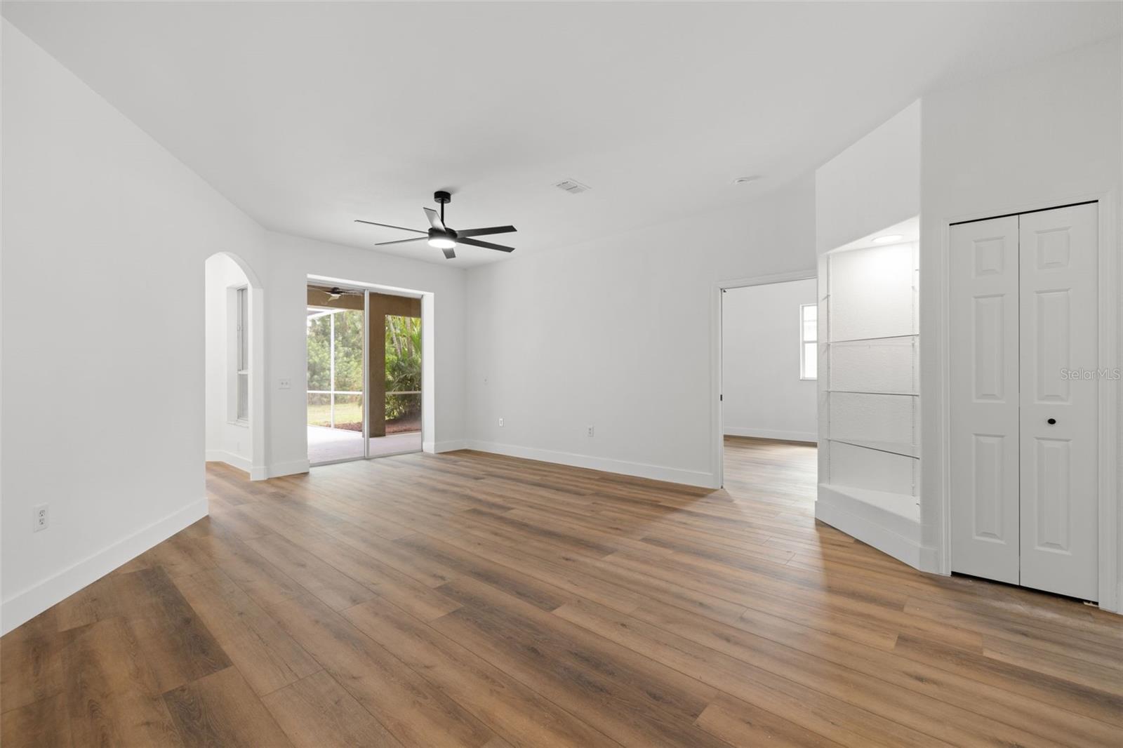 Image 15 of 38 For 3108 River Woods Drive