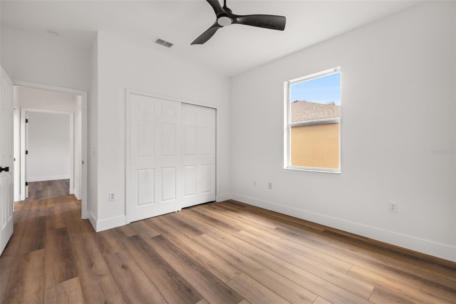 Image 25 of 38 For 3108 River Woods Drive