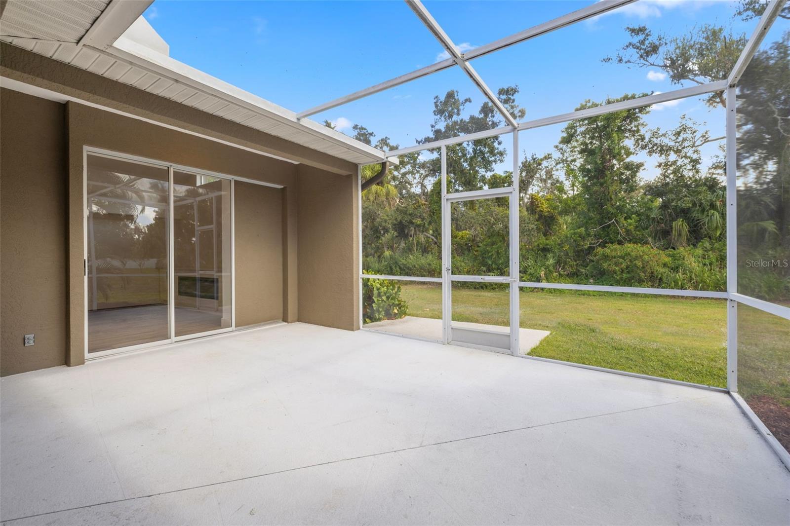 Image 33 of 38 For 3108 River Woods Drive