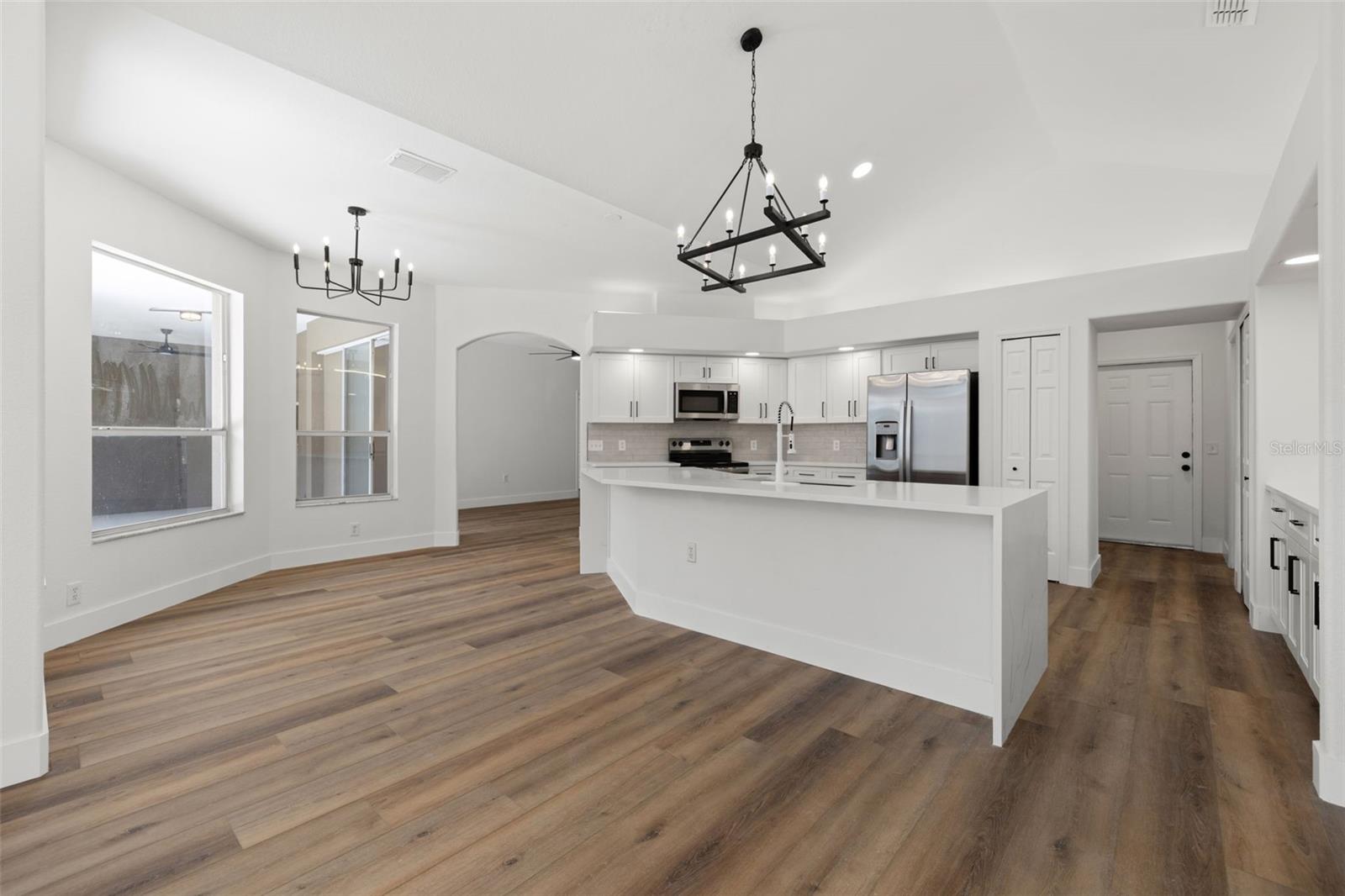 Image 5 of 38 For 3108 River Woods Drive