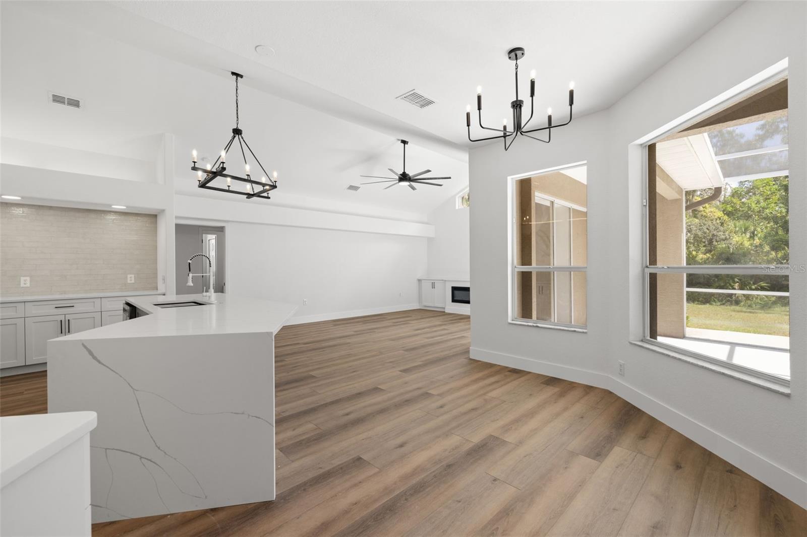 Image 7 of 38 For 3108 River Woods Drive