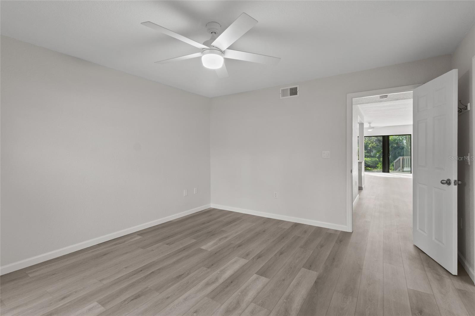 Image 10 of 37 For 1523 Clower Creek Drive 150