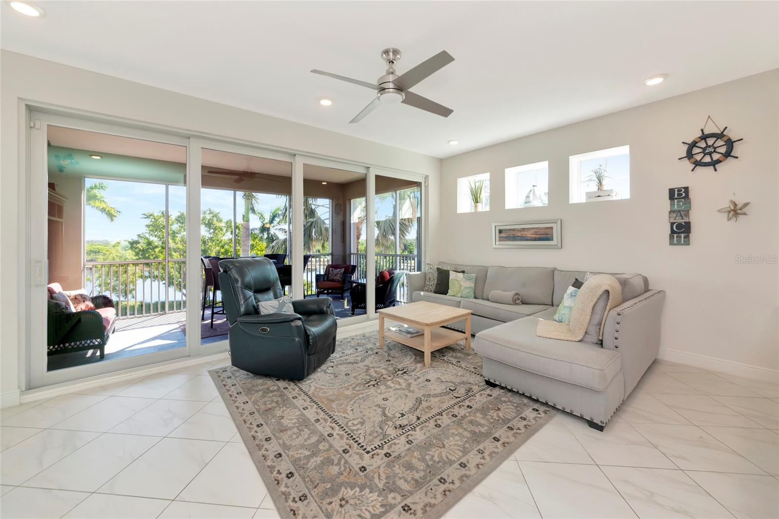 Image 10 of 78 For 395 Aruba Circle 203