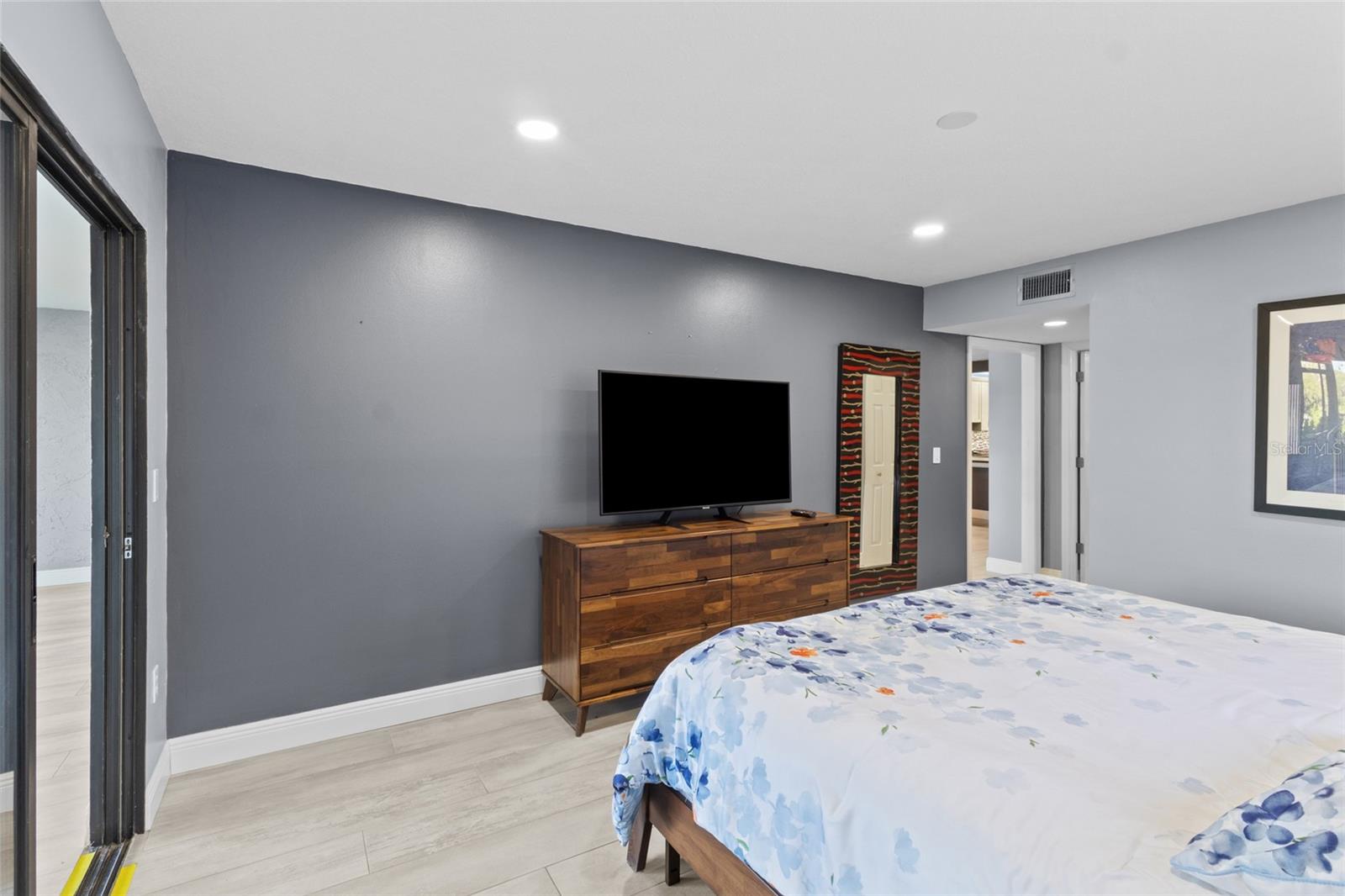 Image 15 of 38 For 1627 Boathouse Circle 127