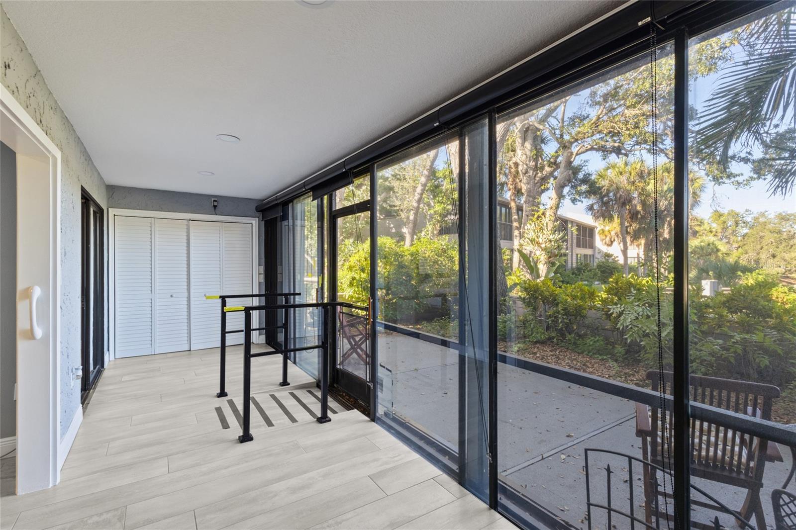 Image 22 of 38 For 1627 Boathouse Circle 127