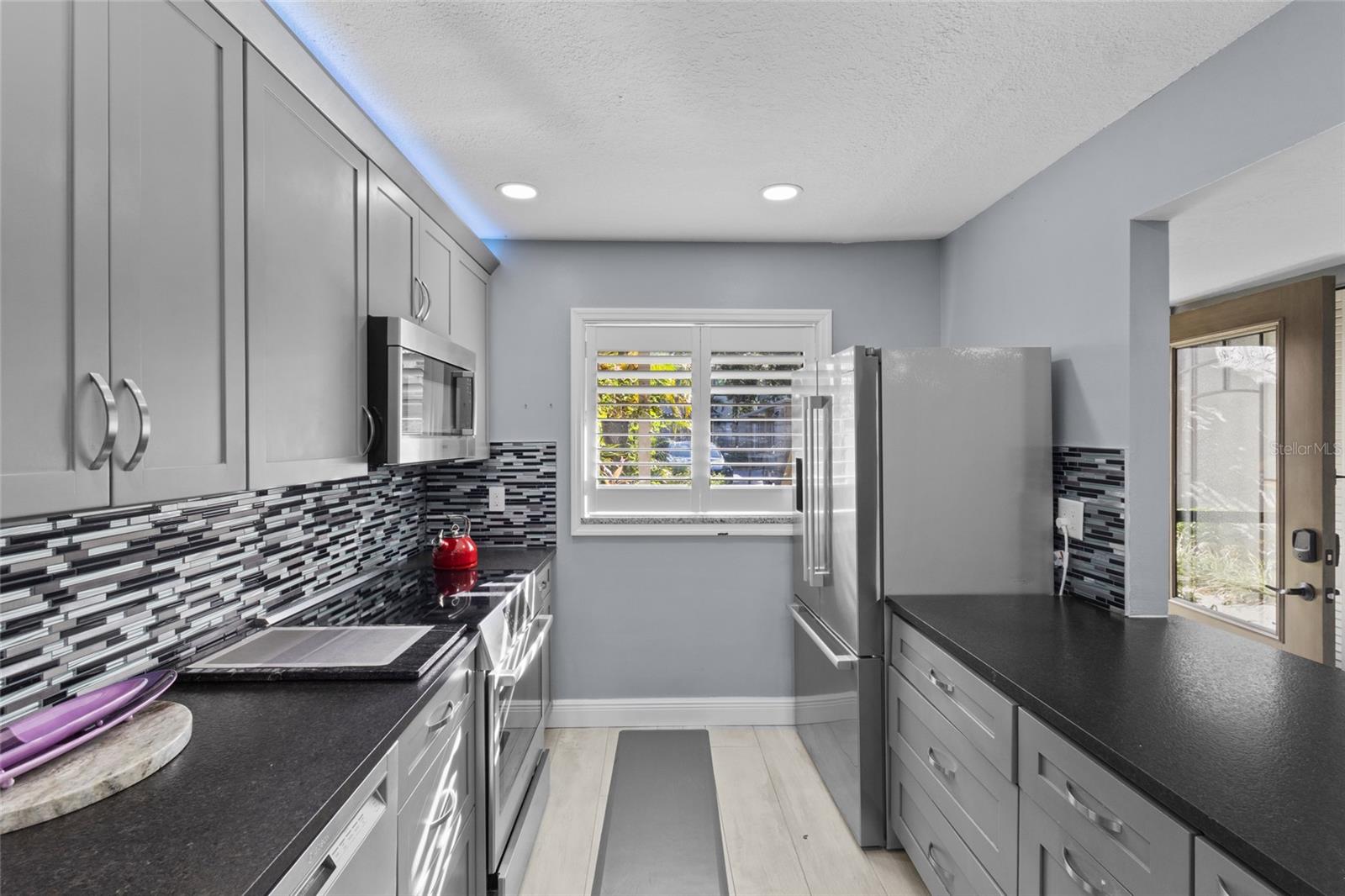 Image 7 of 38 For 1627 Boathouse Circle 127