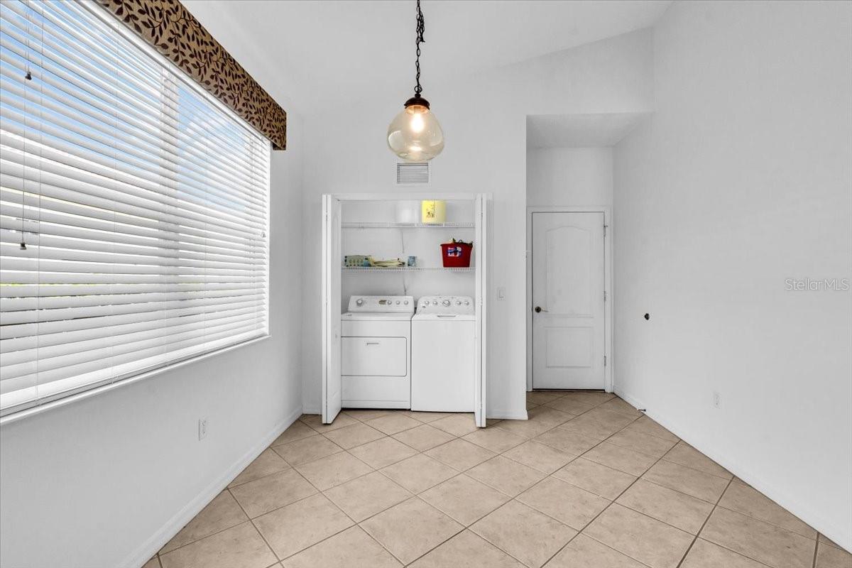 Image 11 of 27 For 6393 Rookery Circle
