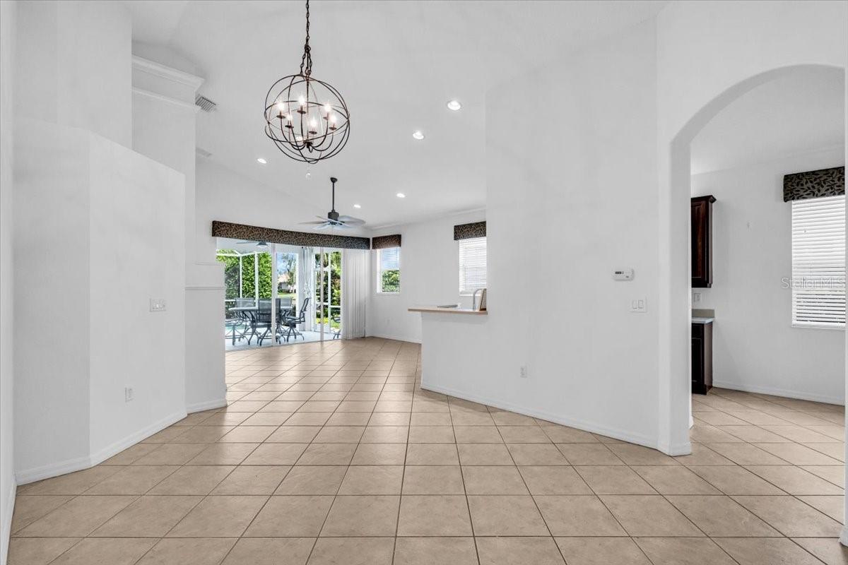 Image 4 of 27 For 6393 Rookery Circle