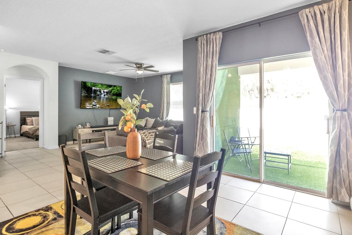 Image 21 of 67 For 2423 Mizner Bay Avenue