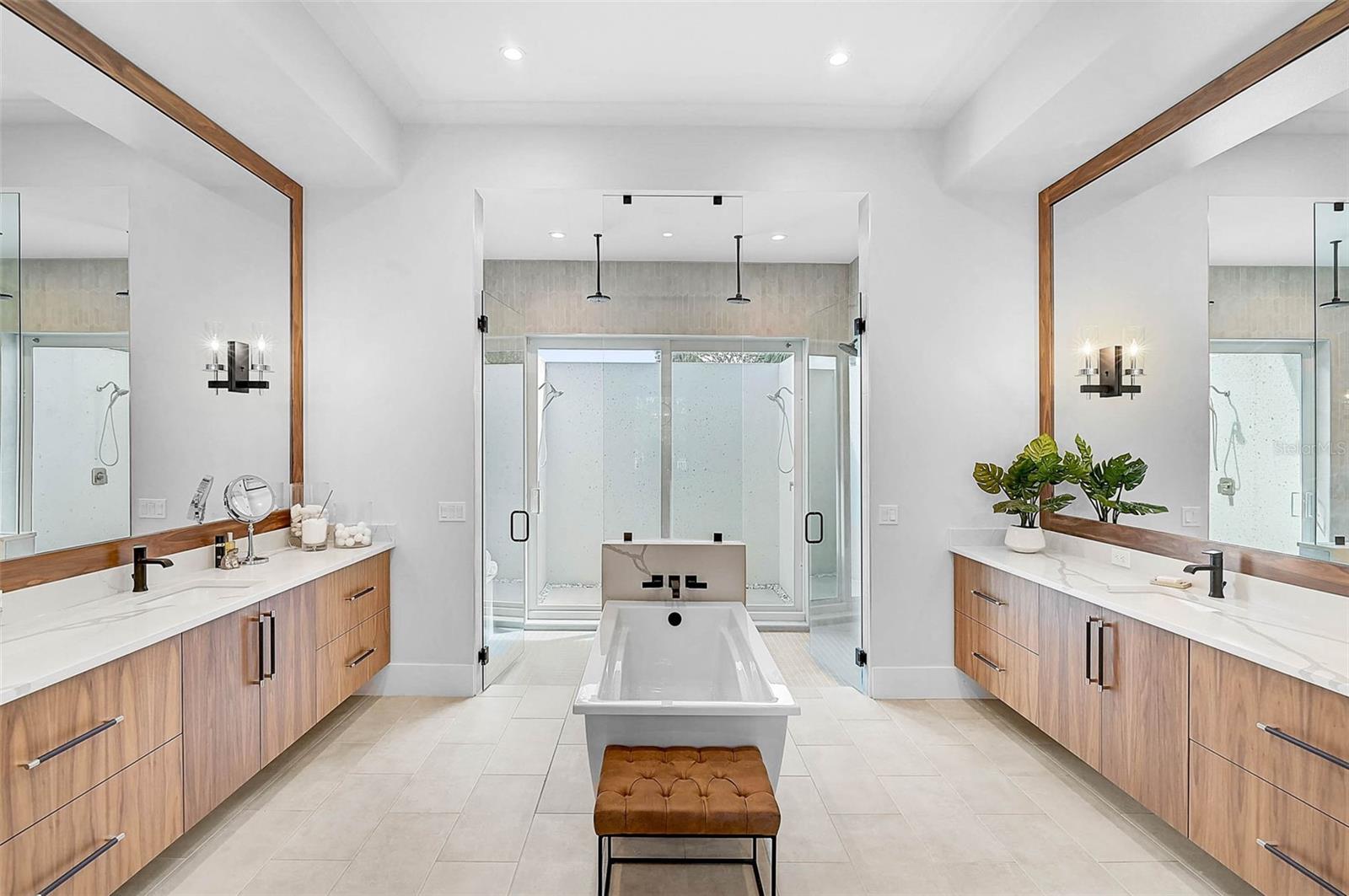 Image 23 of 67 For 5058 Windward Avenue