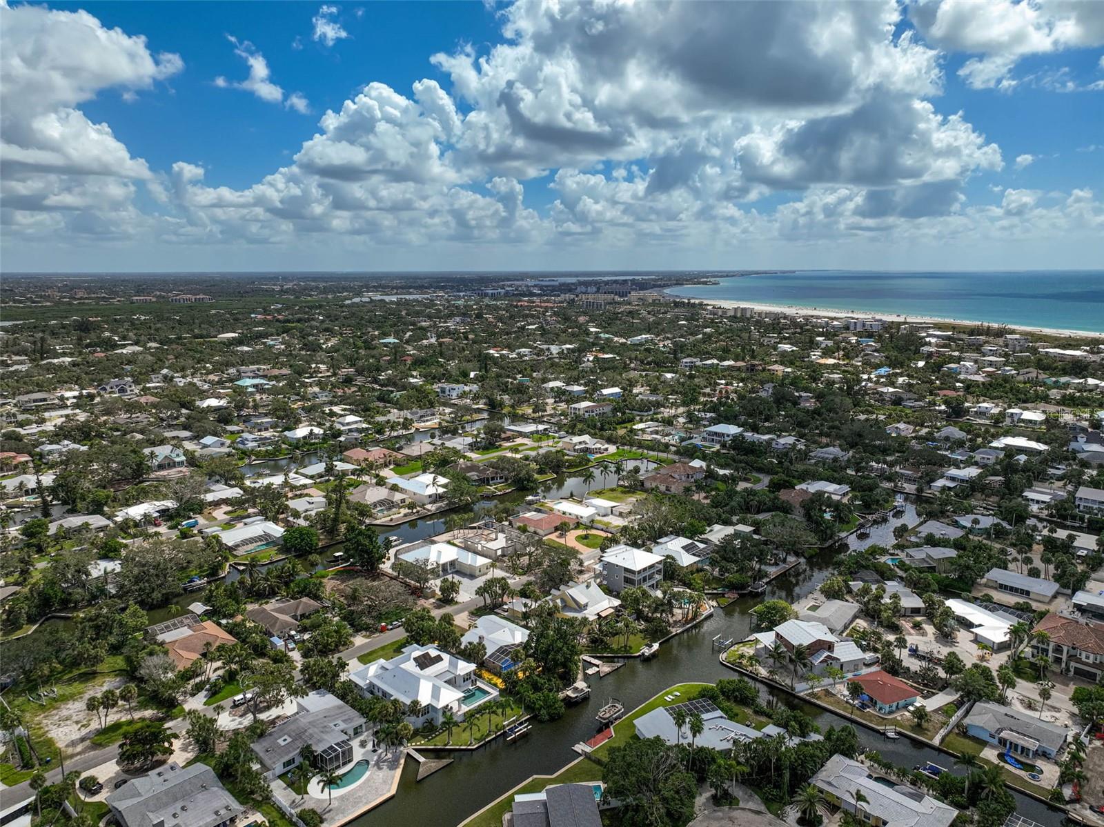 Image 59 of 67 For 5058 Windward Avenue