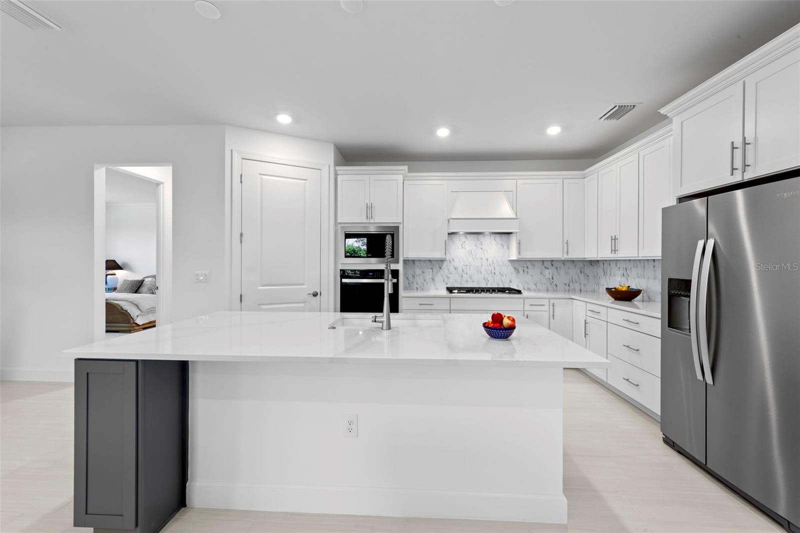 Image 12 of 45 For 42051 Edgewater Drive