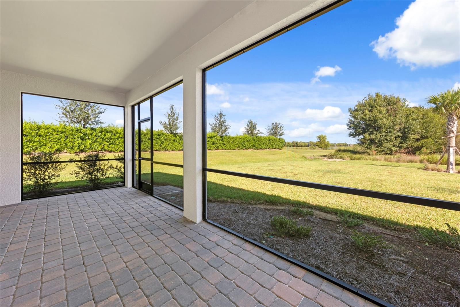 Image 34 of 45 For 42051 Edgewater Drive
