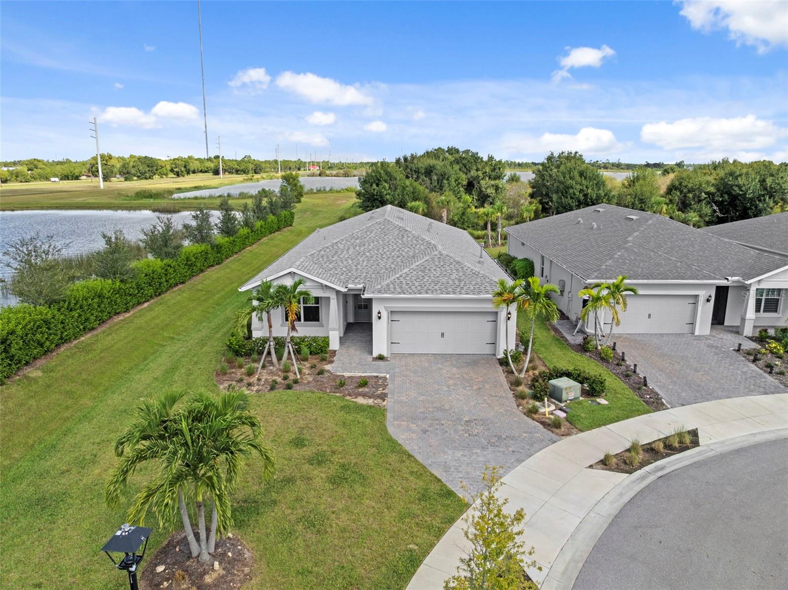 Image 37 of 45 For 42051 Edgewater Drive