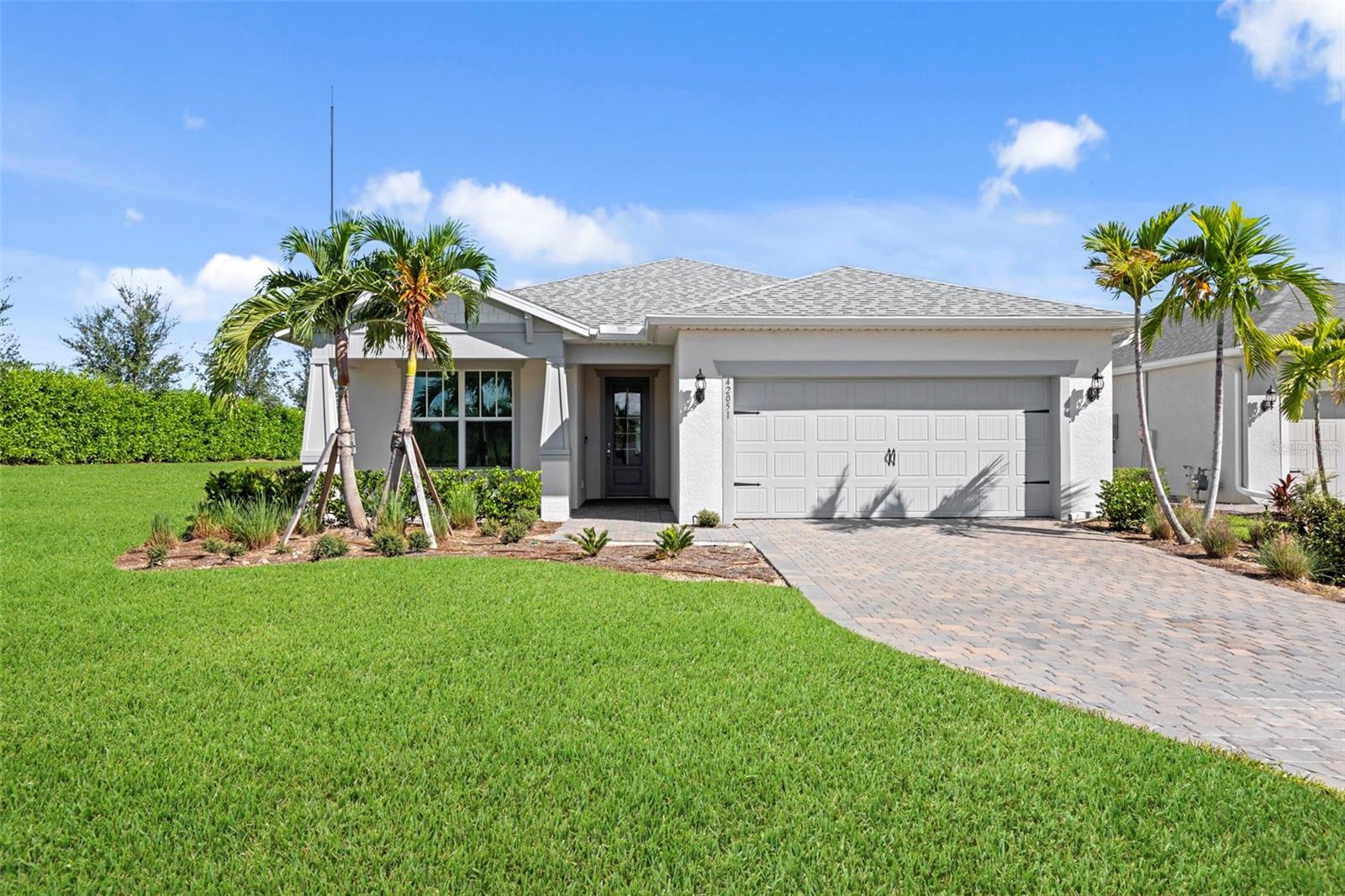Image 4 of 45 For 42051 Edgewater Drive