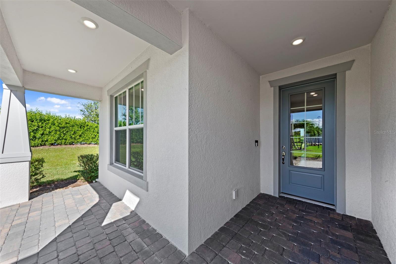 Image 8 of 45 For 42051 Edgewater Drive