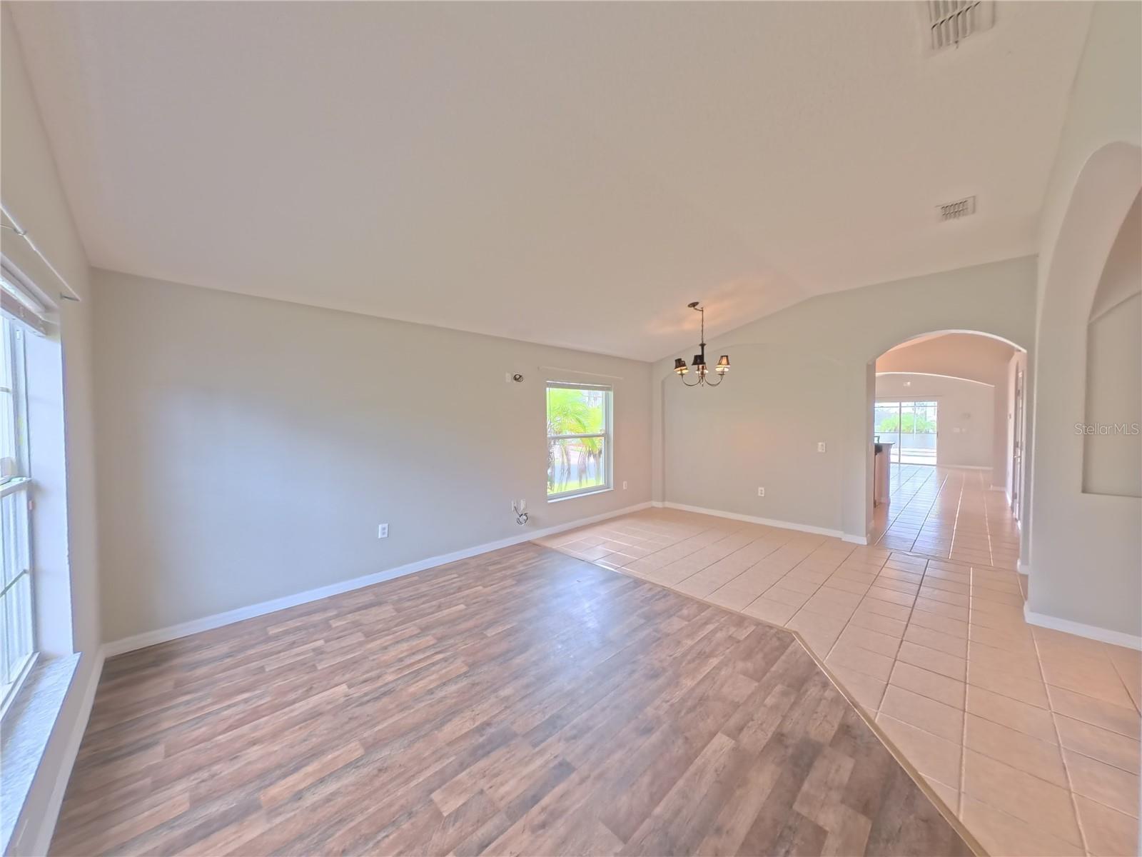 Image 11 of 39 For 359 Lancaster Drive