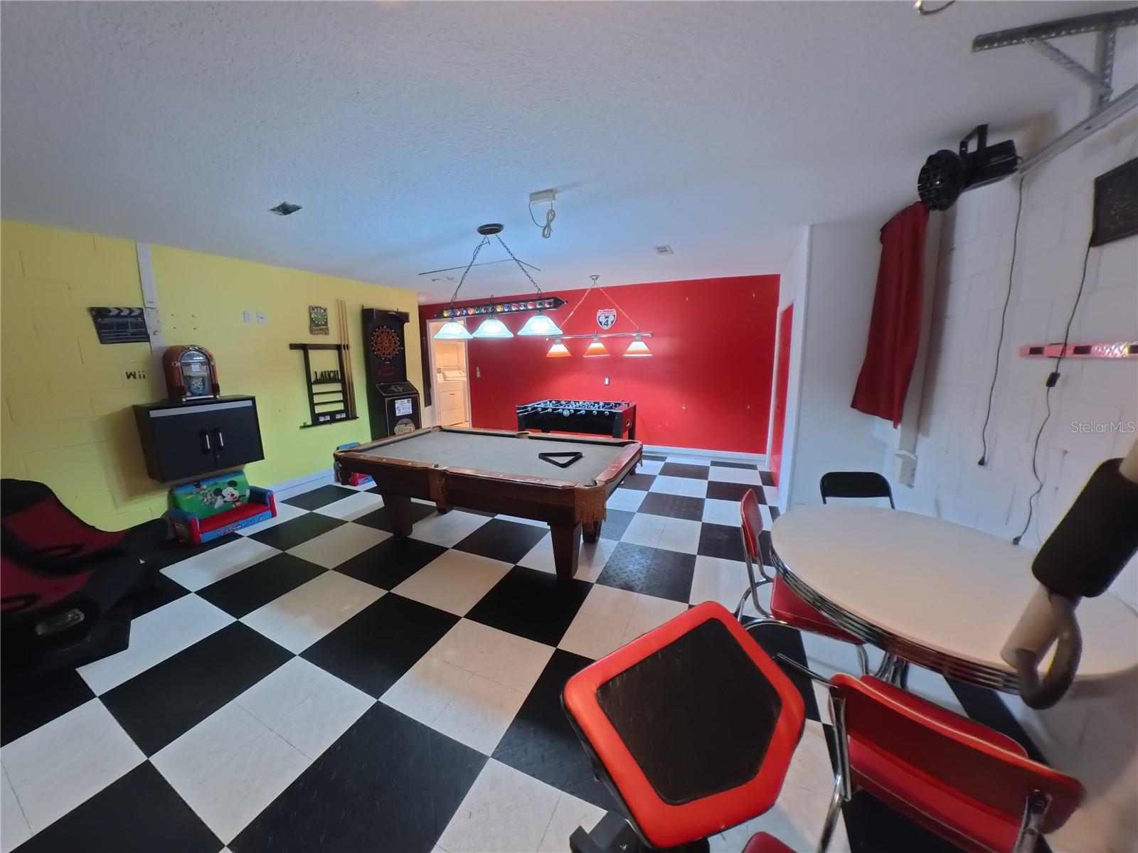 Image 28 of 39 For 359 Lancaster Drive