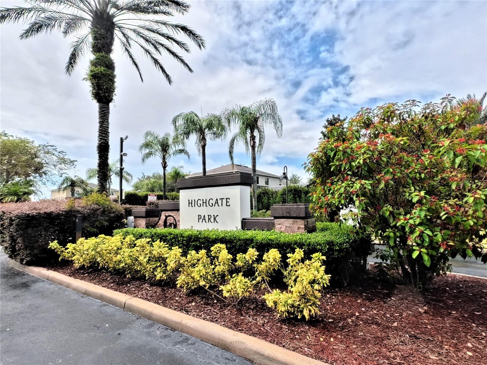 Image 4 of 39 For 359 Lancaster Drive