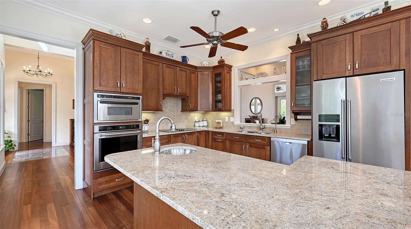 Image 28 of 94 For 9144 Spring Valley Road