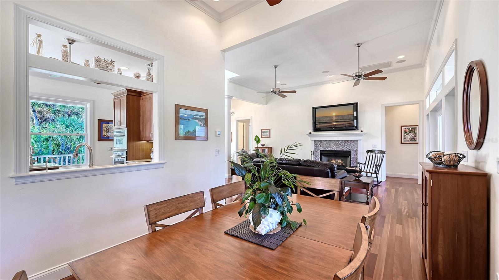 Image 34 of 94 For 9144 Spring Valley Road