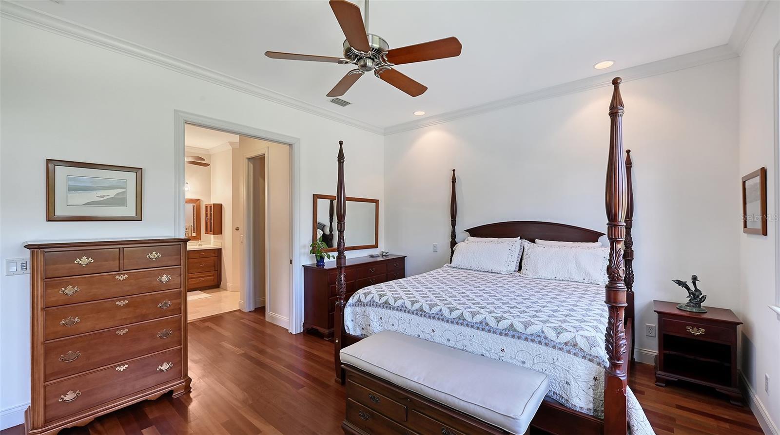 Image 38 of 94 For 9144 Spring Valley Road