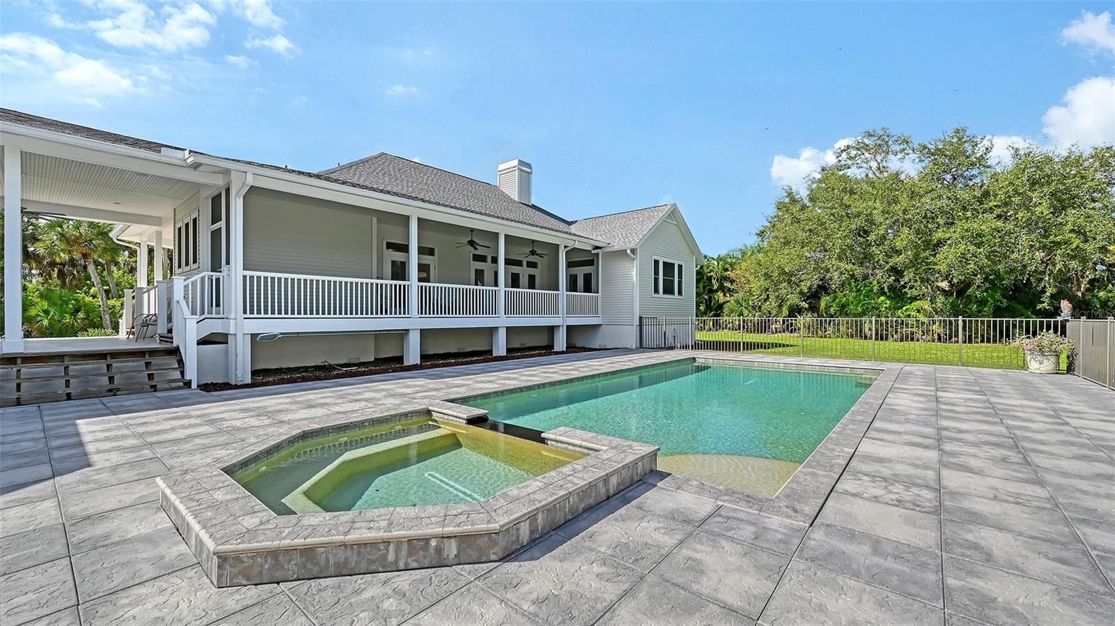 Image 44 of 94 For 9144 Spring Valley Road