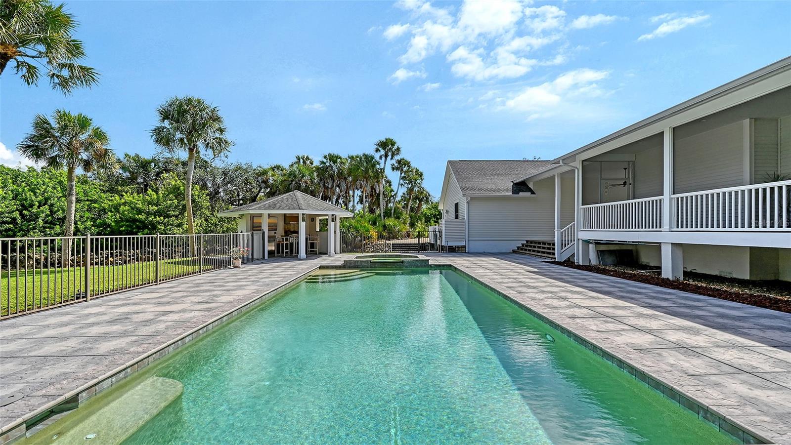 Image 48 of 94 For 9144 Spring Valley Road