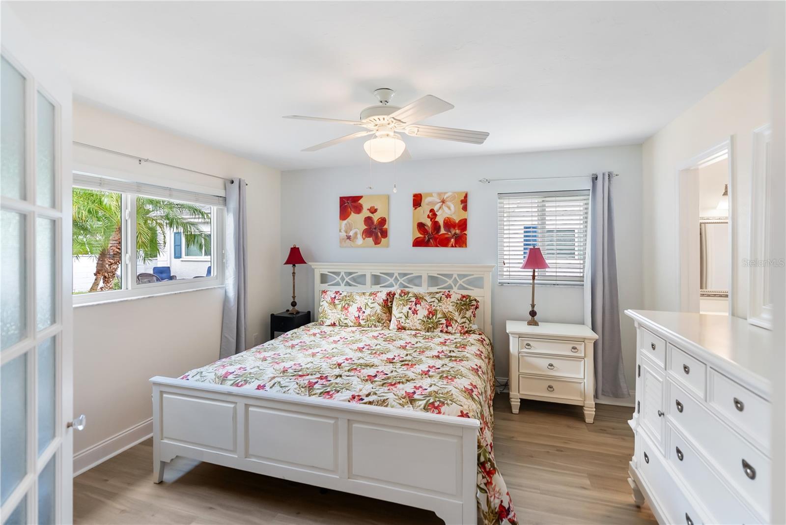 Image 14 of 35 For 9612 Santa Maria Court 52