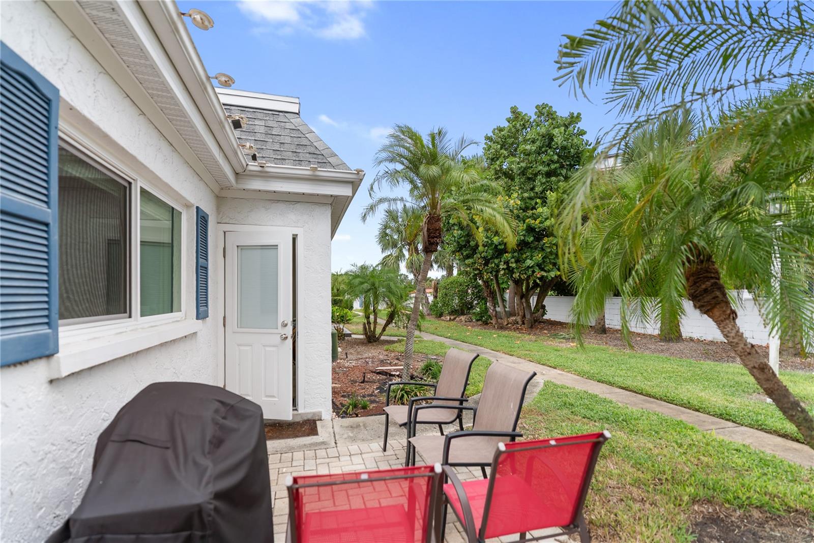 Image 27 of 35 For 9612 Santa Maria Court 52