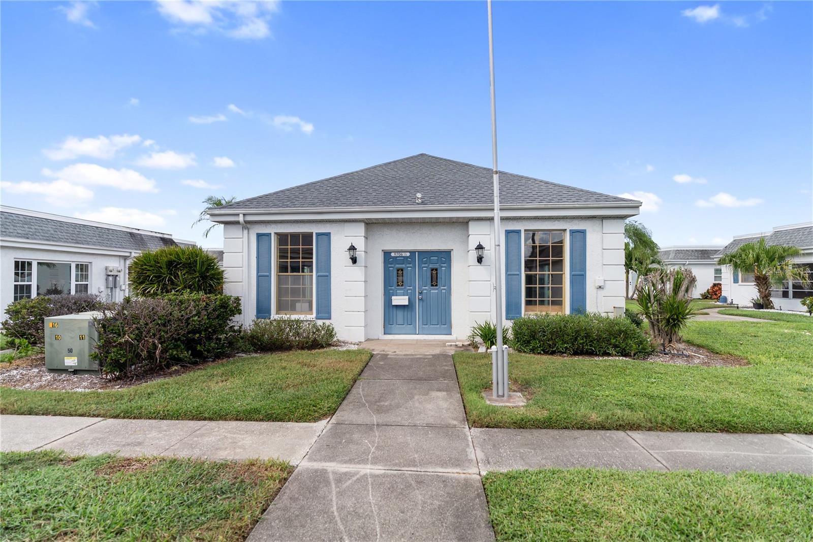 Image 31 of 35 For 9612 Santa Maria Court 52