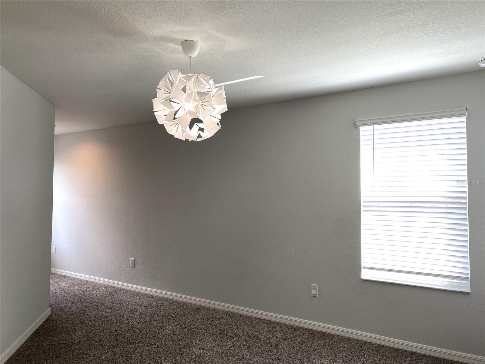 Image 18 of 24 For 1050 Grantham Drive