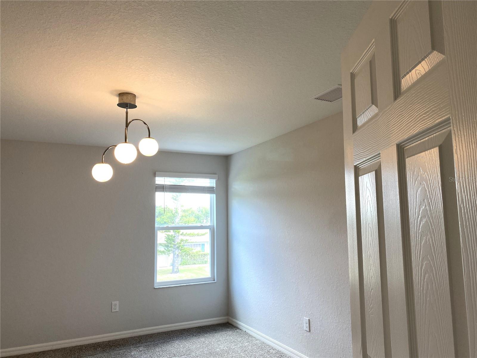 Image 20 of 24 For 1050 Grantham Drive