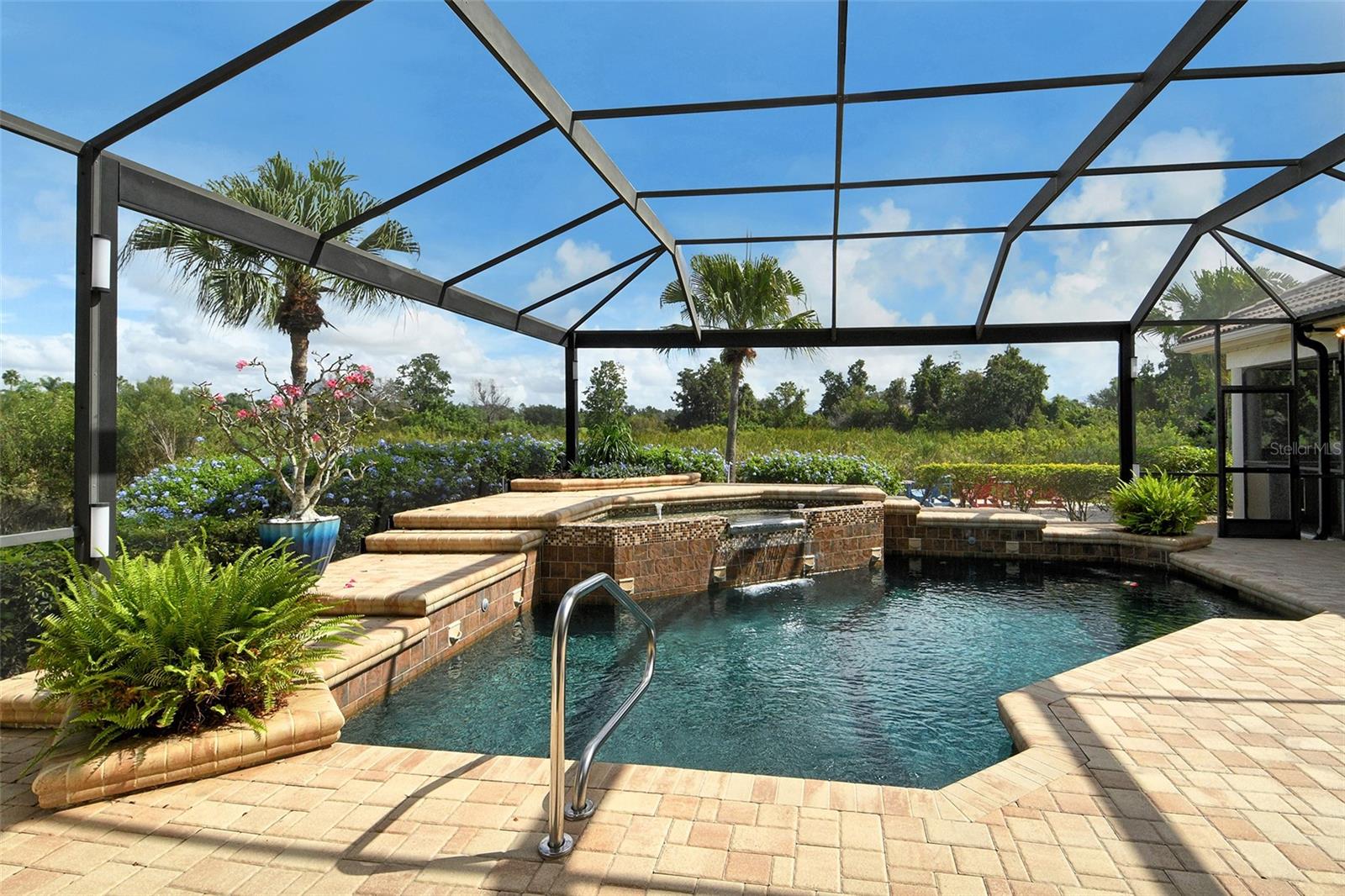 Image 62 of 83 For 7807 Rosehall Cove
