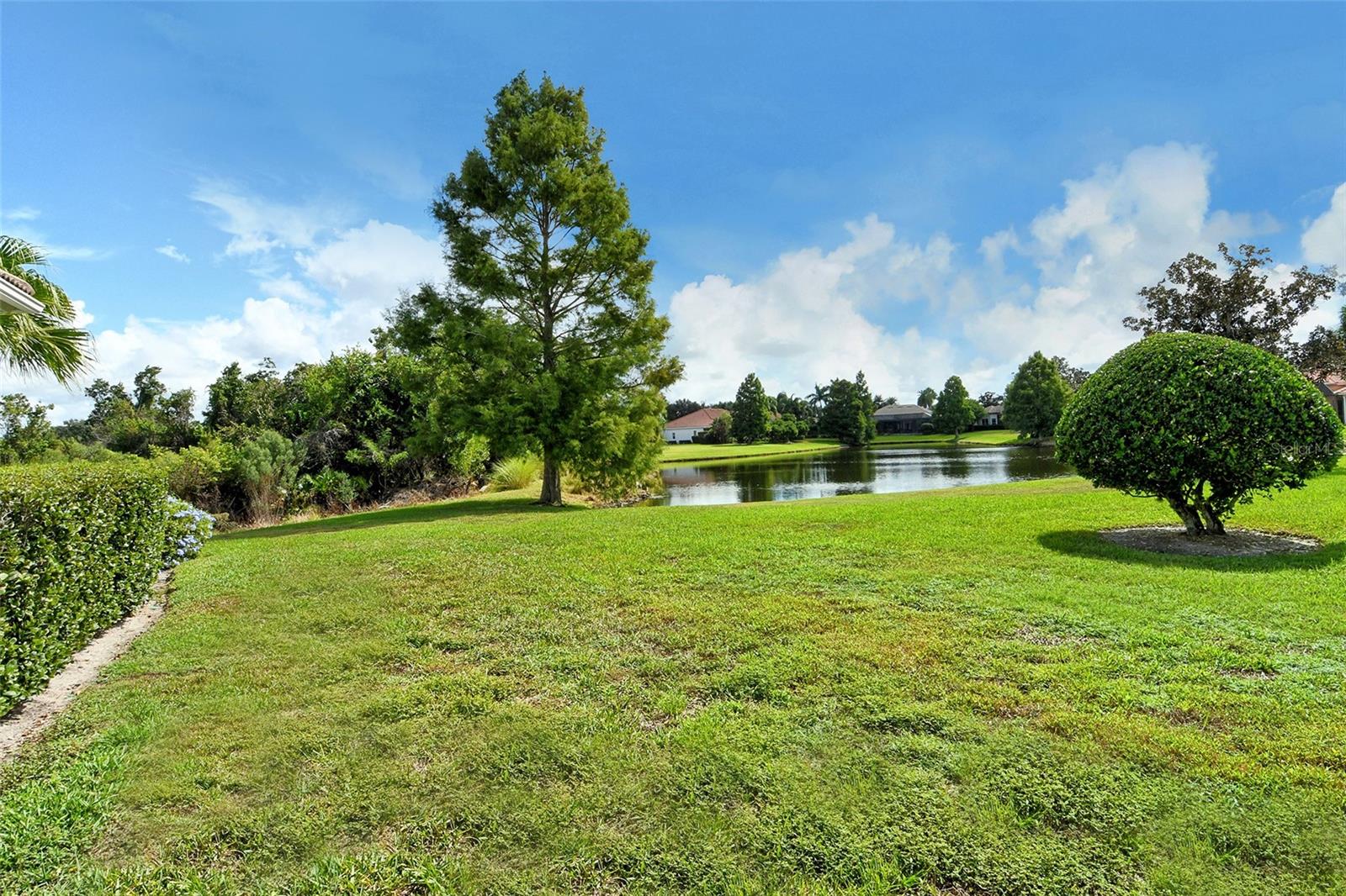 Image 70 of 83 For 7807 Rosehall Cove