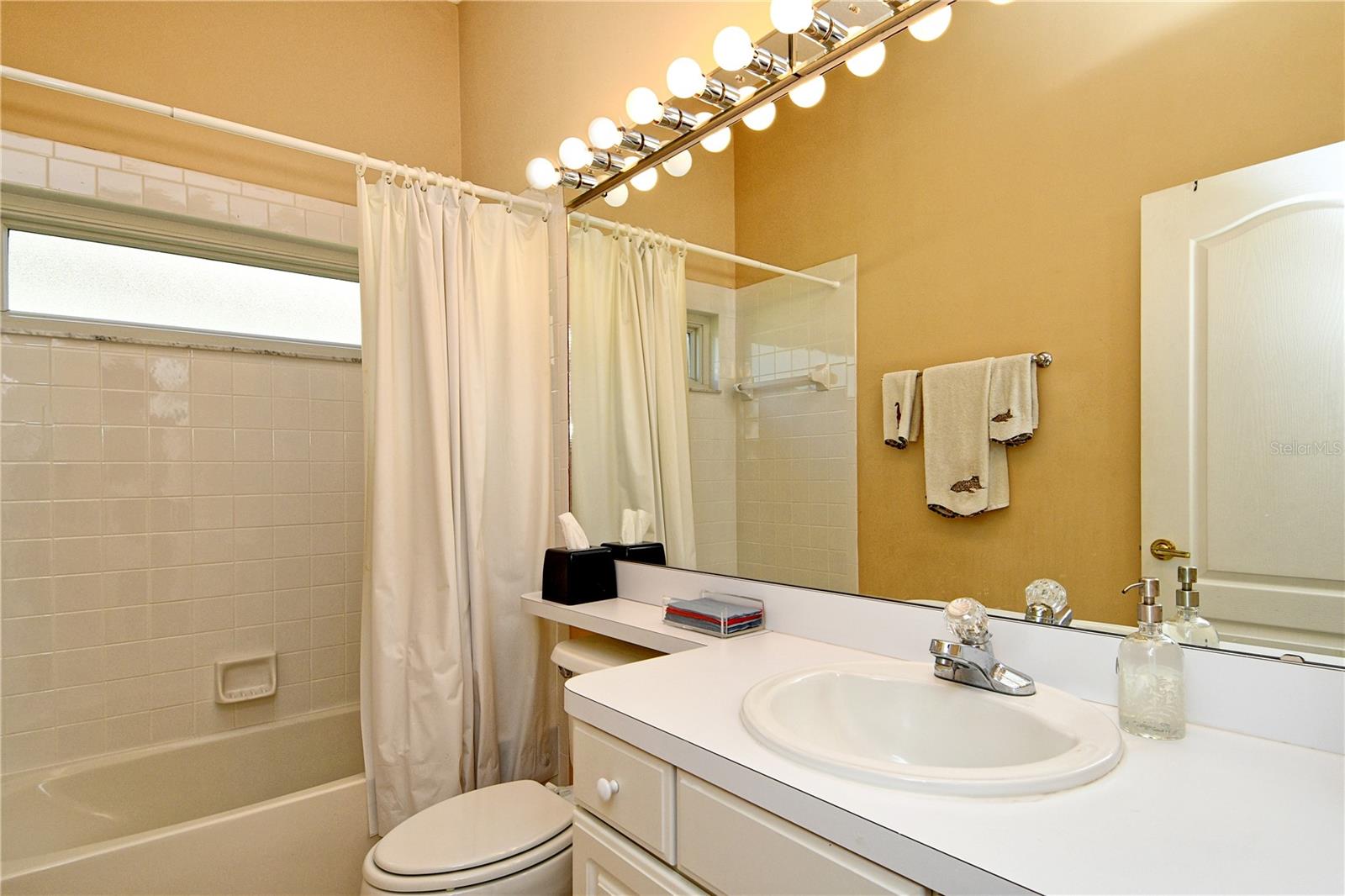 Image 31 of 69 For 4611 Samoset Drive