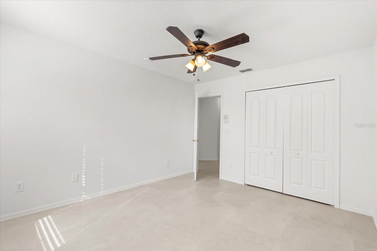 Image 10 of 25 For 316 Clydesdale Circle