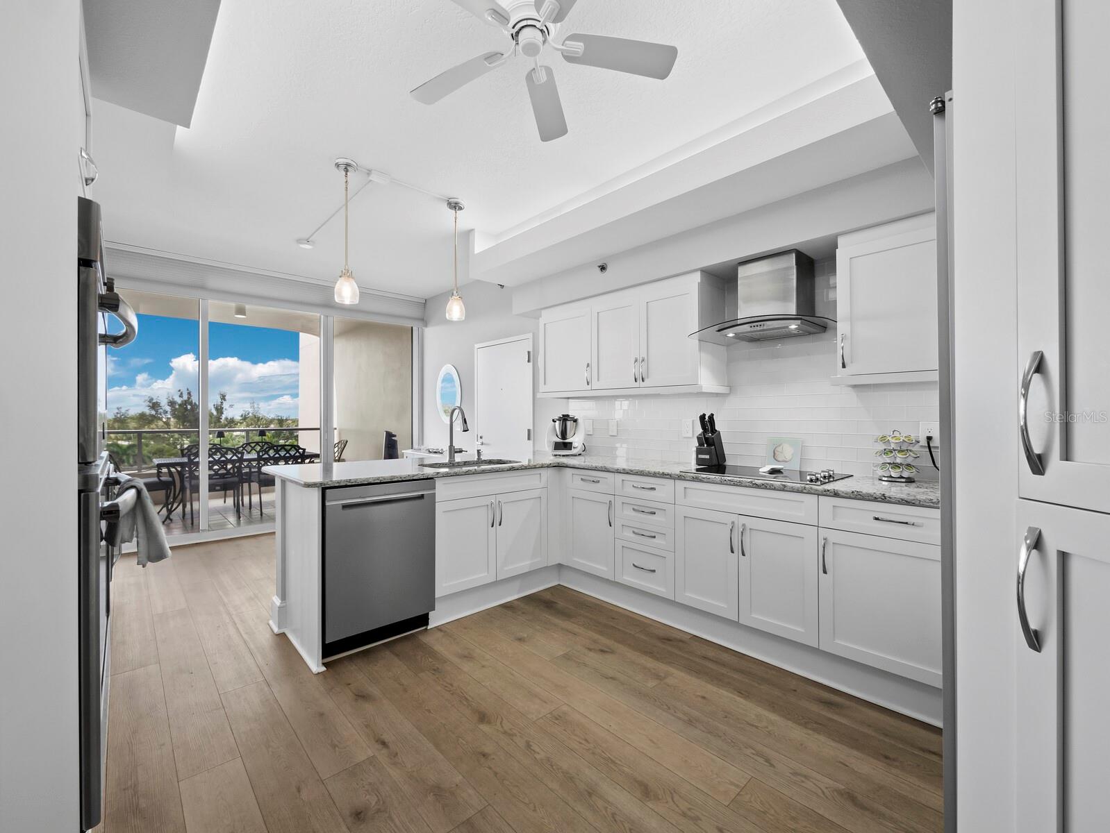 Image 15 of 74 For 3040 Grand Bay Boulevard 243