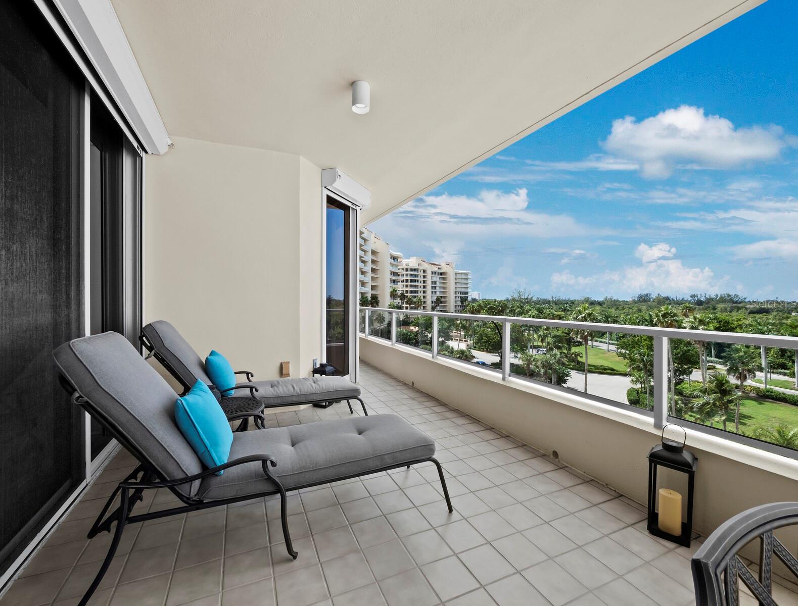 Image 20 of 74 For 3040 Grand Bay Boulevard 243