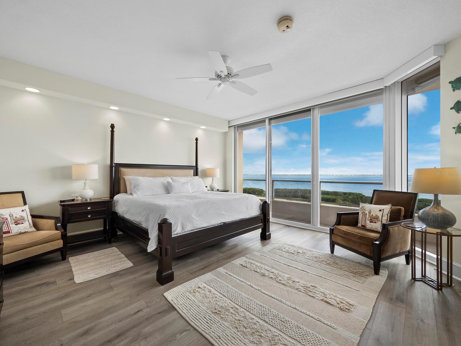 Image 23 of 74 For 3040 Grand Bay Boulevard 243