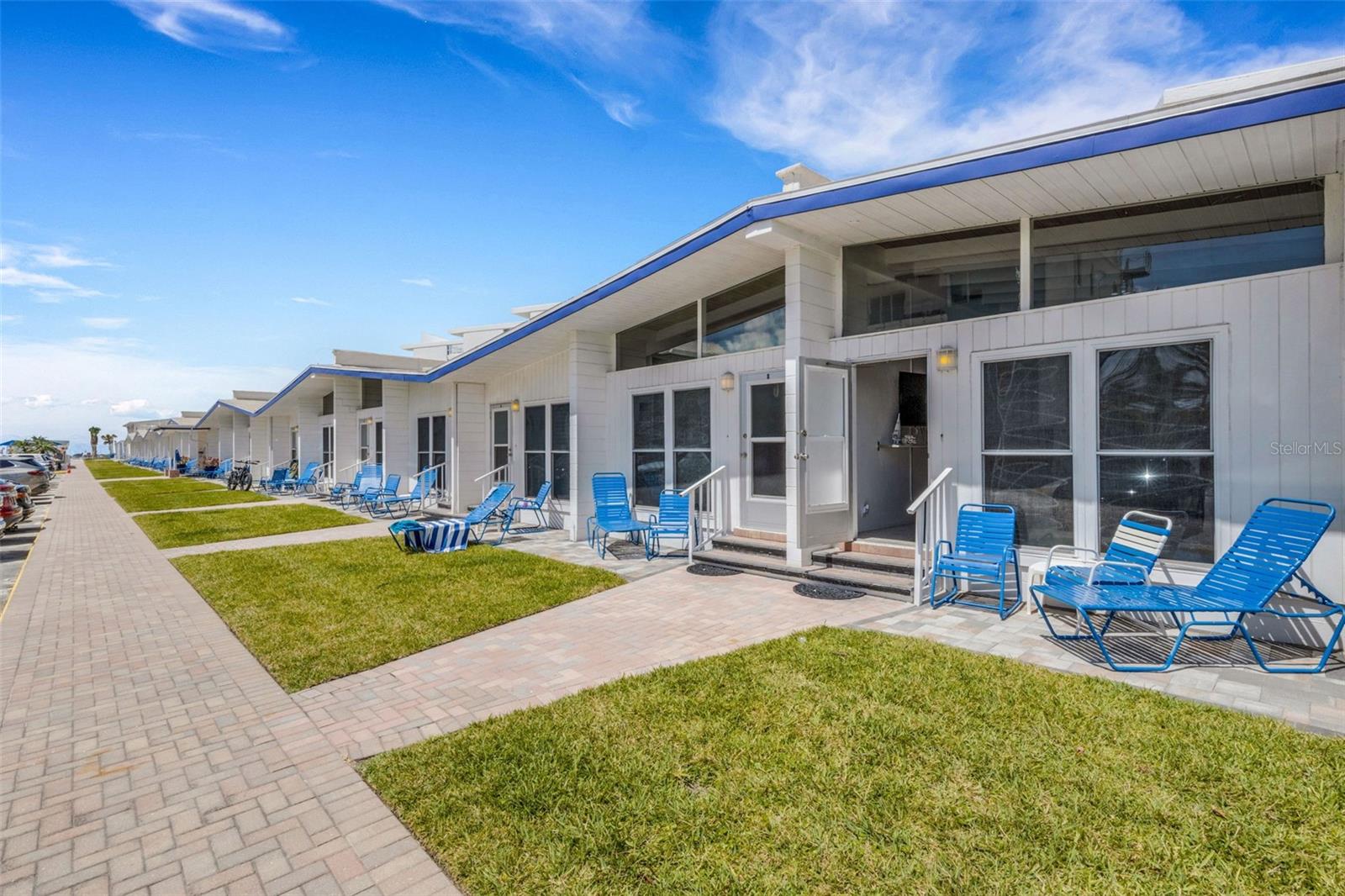 Image 38 of 44 For 1129 Seaside Drive 7