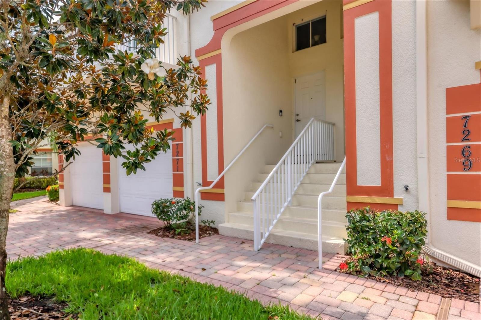 Image 3 of 29 For 7269 Fountain Palm Circle
