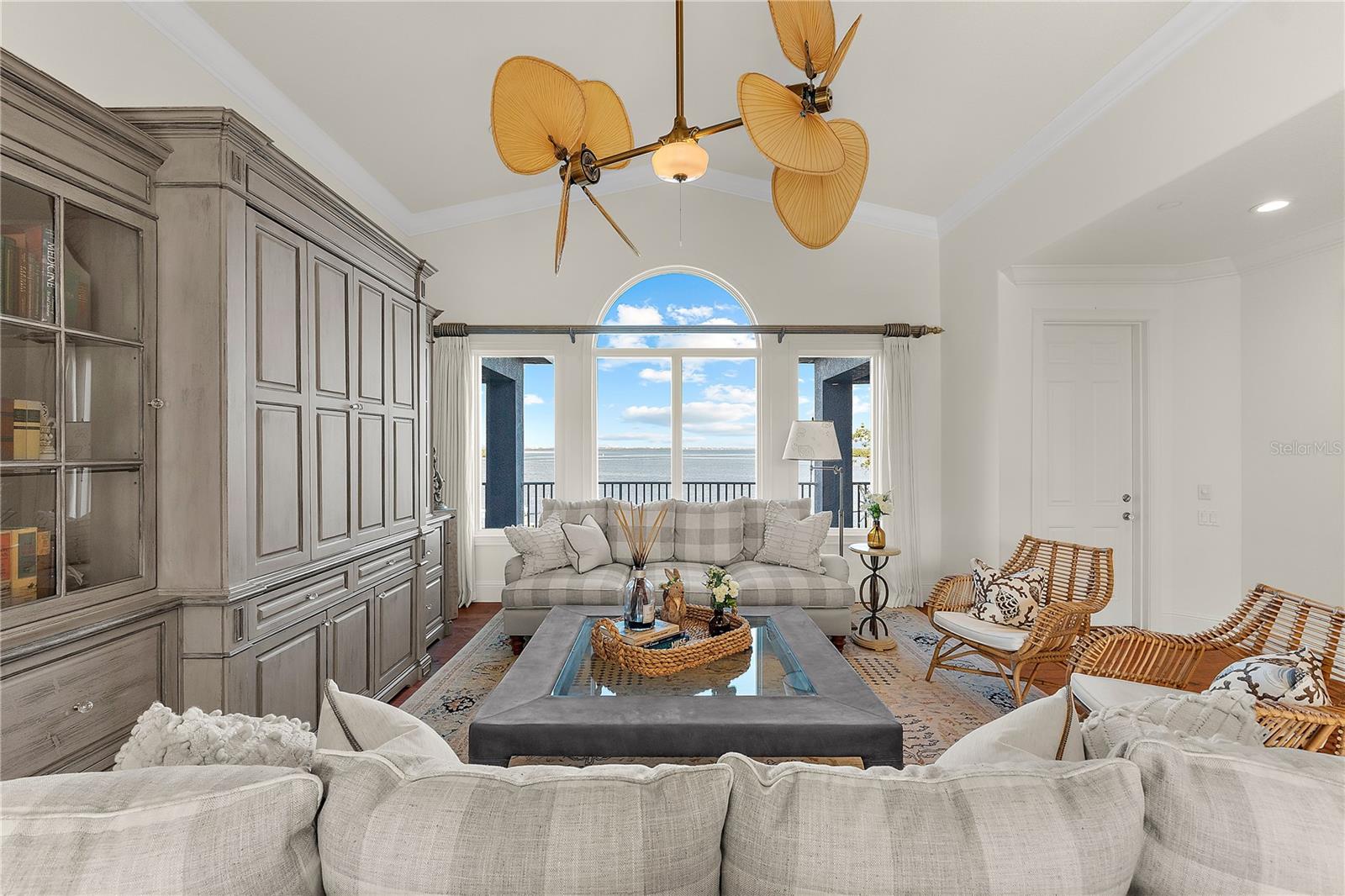 Image 10 of 58 For 757 Hideaway Bay Drive