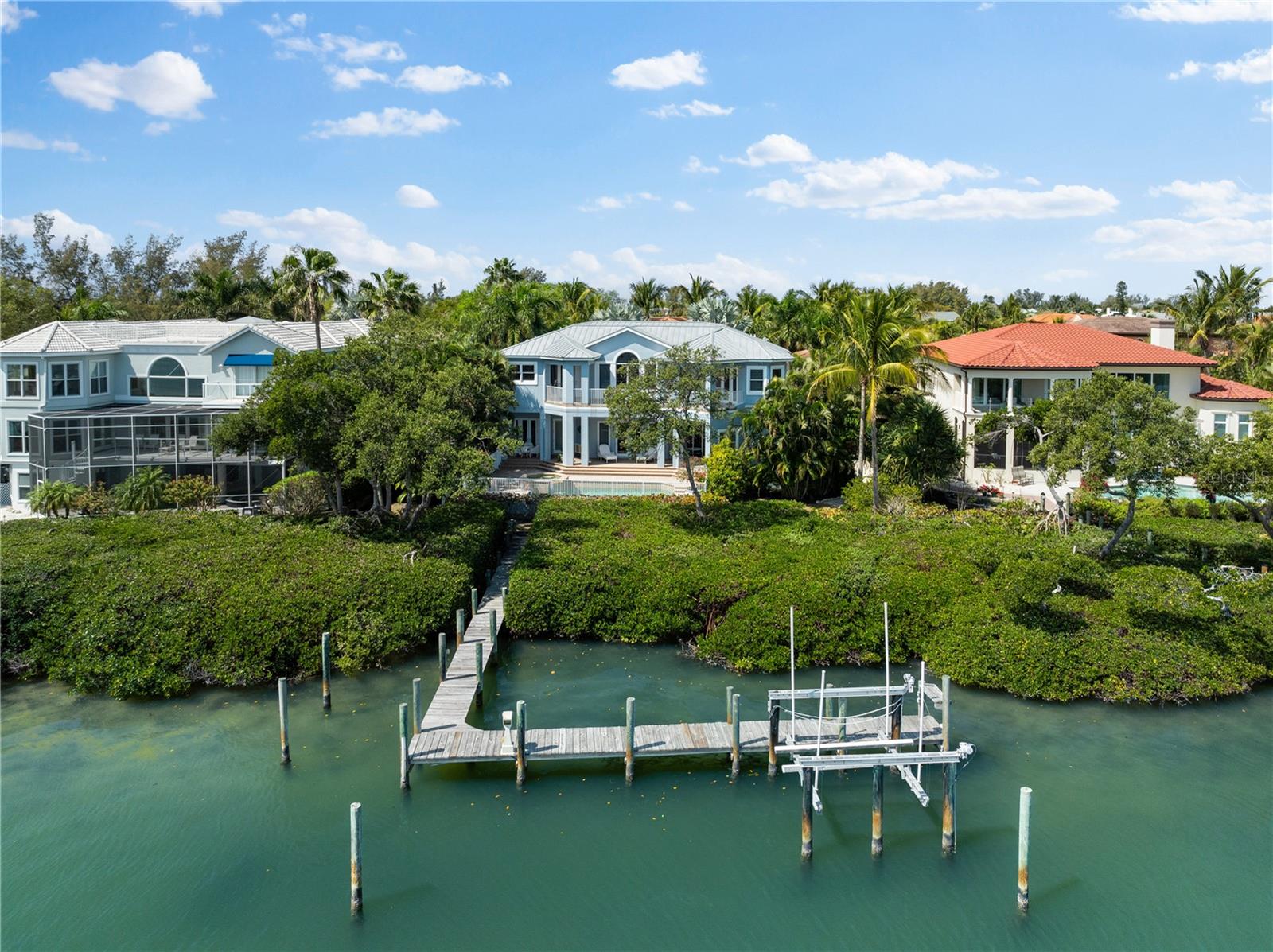 Image 3 of 58 For 757 Hideaway Bay Drive