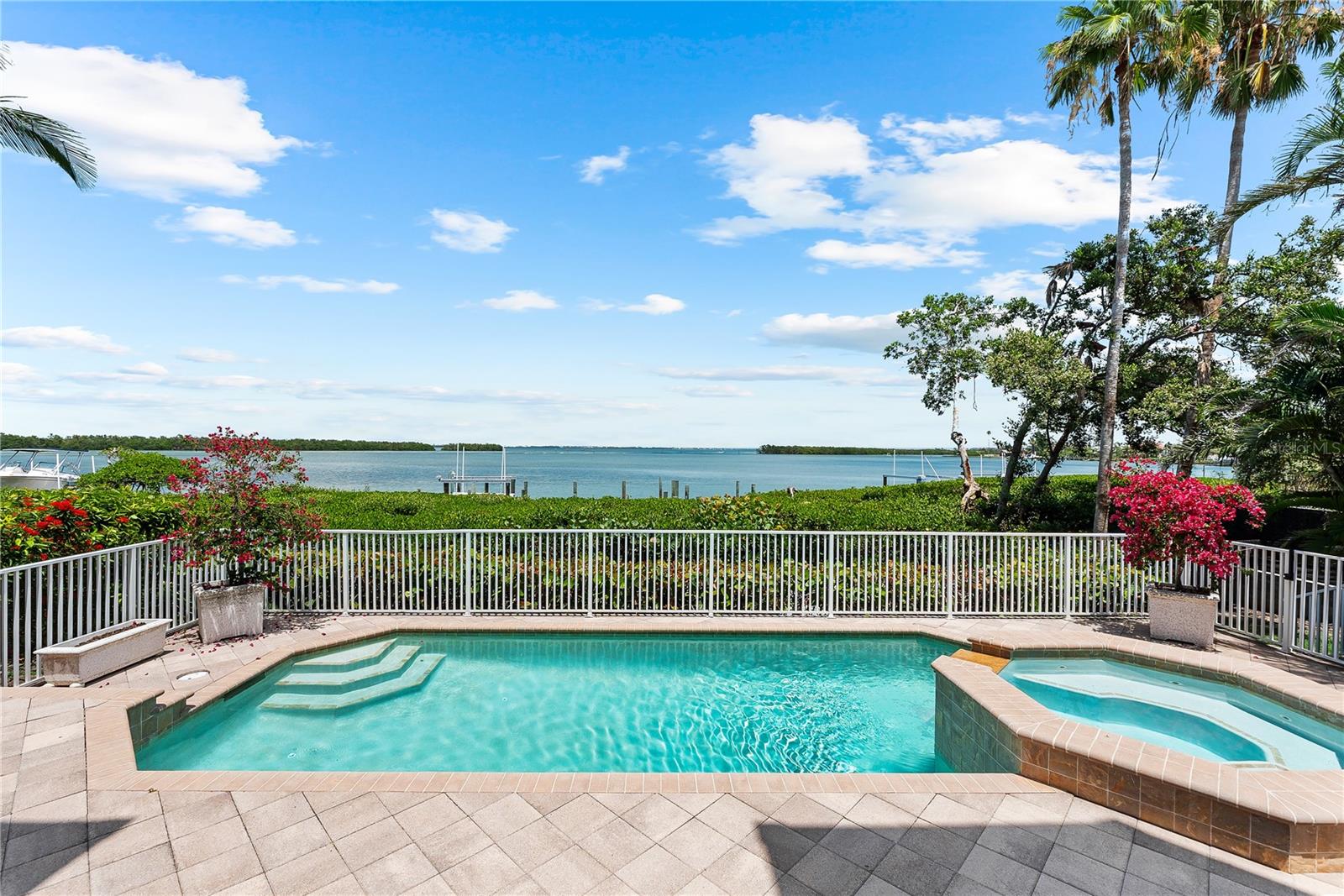 Image 36 of 58 For 757 Hideaway Bay Drive