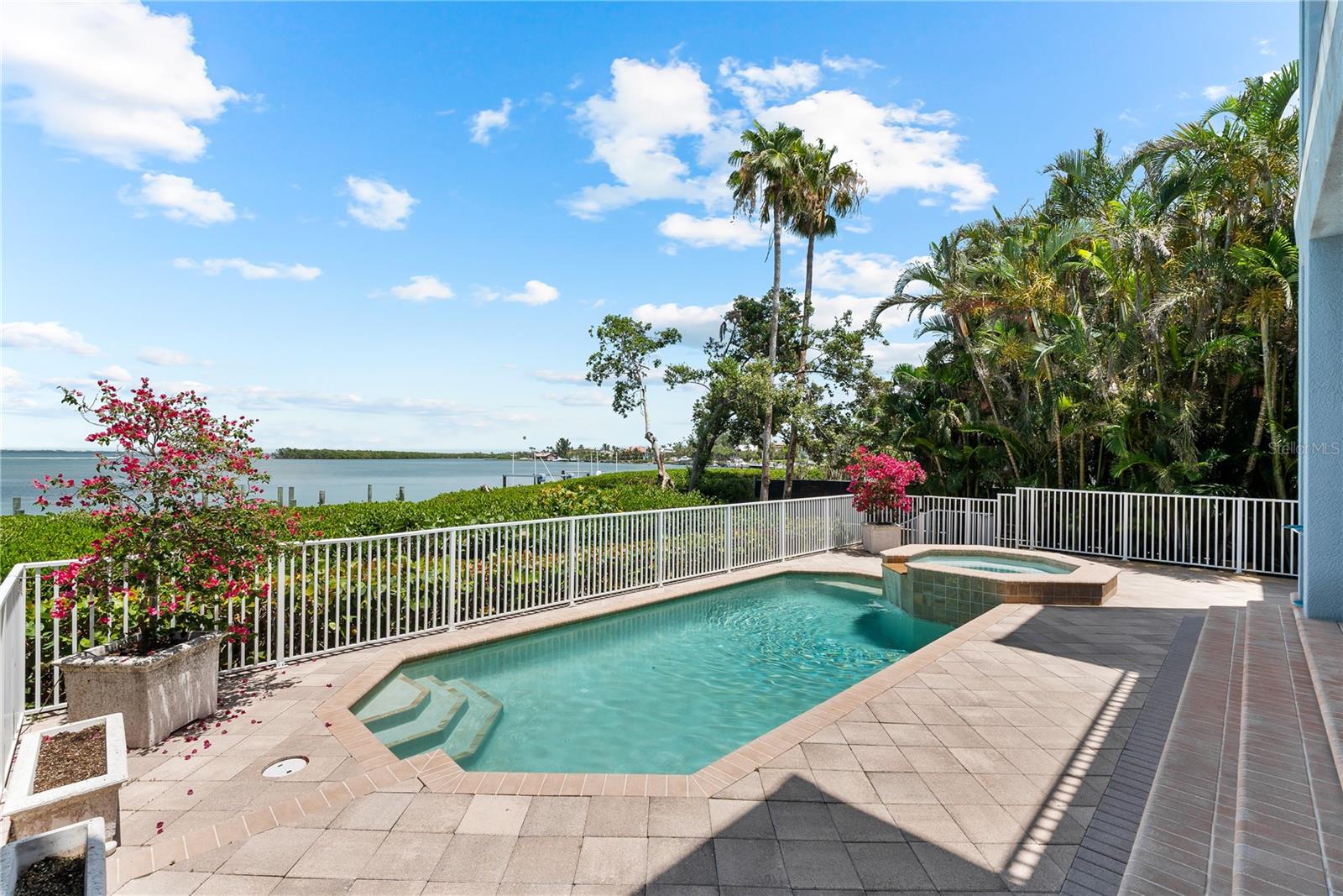 Image 38 of 58 For 757 Hideaway Bay Drive