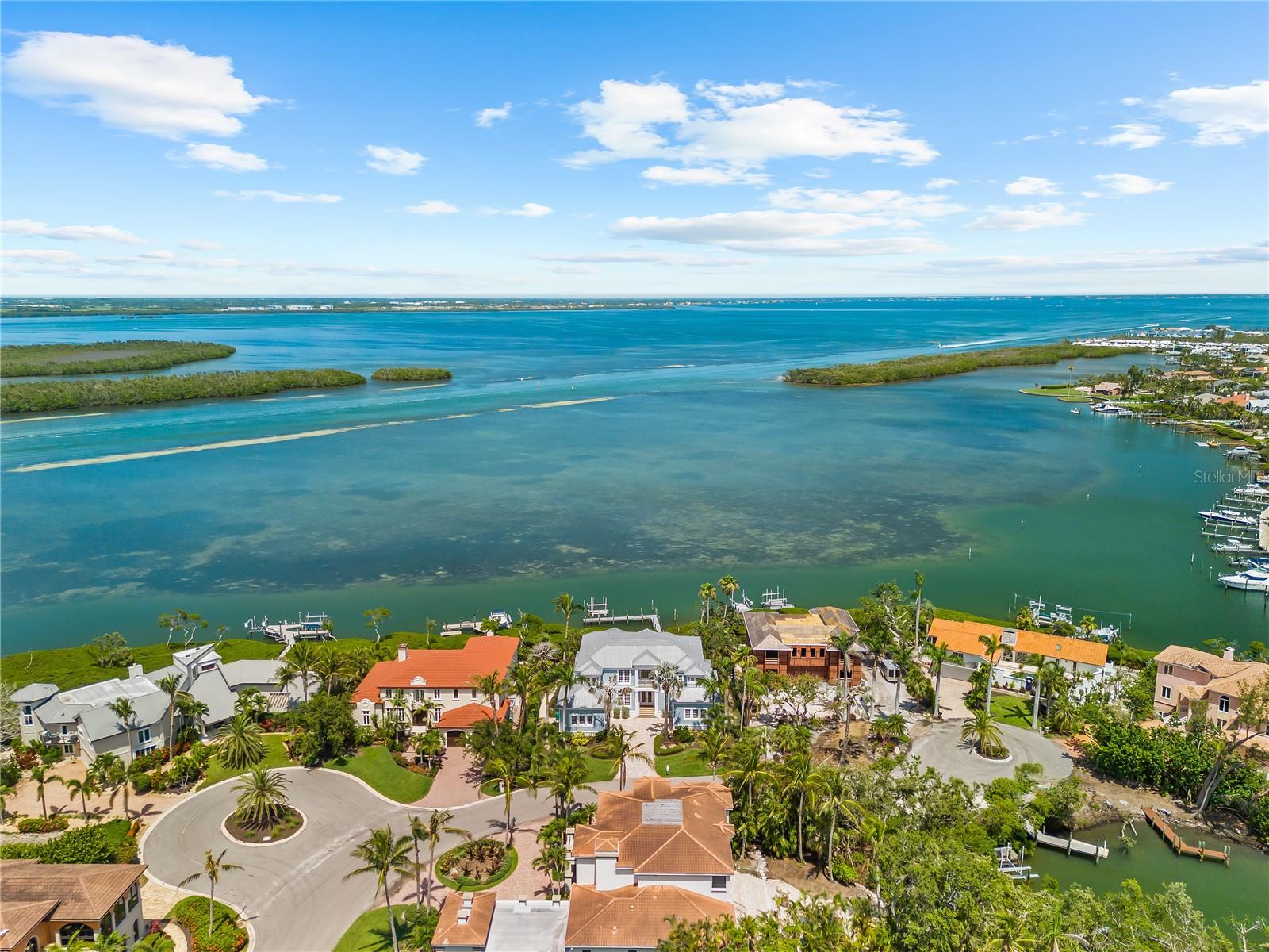 Image 6 of 58 For 757 Hideaway Bay Drive