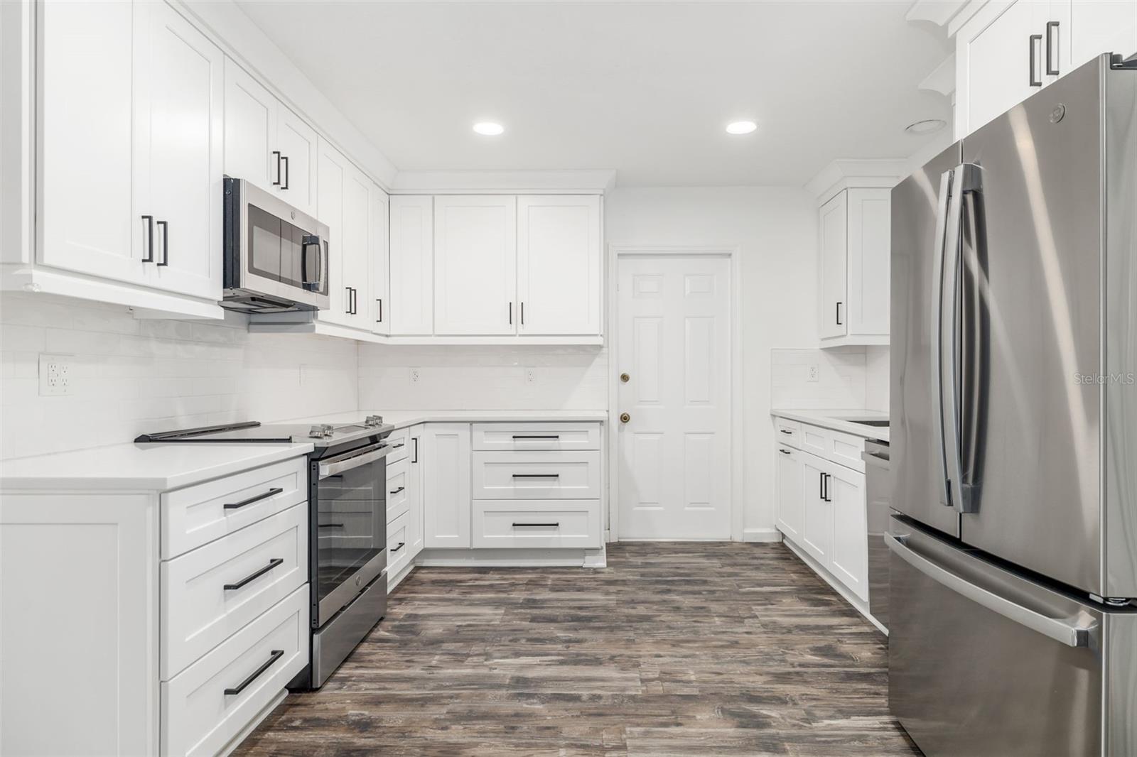 Image 12 of 38 For 4603 3rd Avenue E