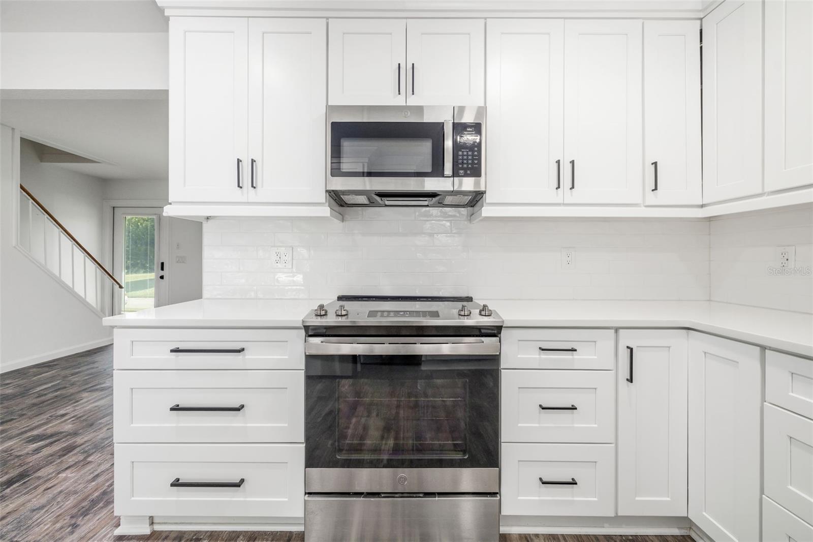 Image 13 of 38 For 4603 3rd Avenue E